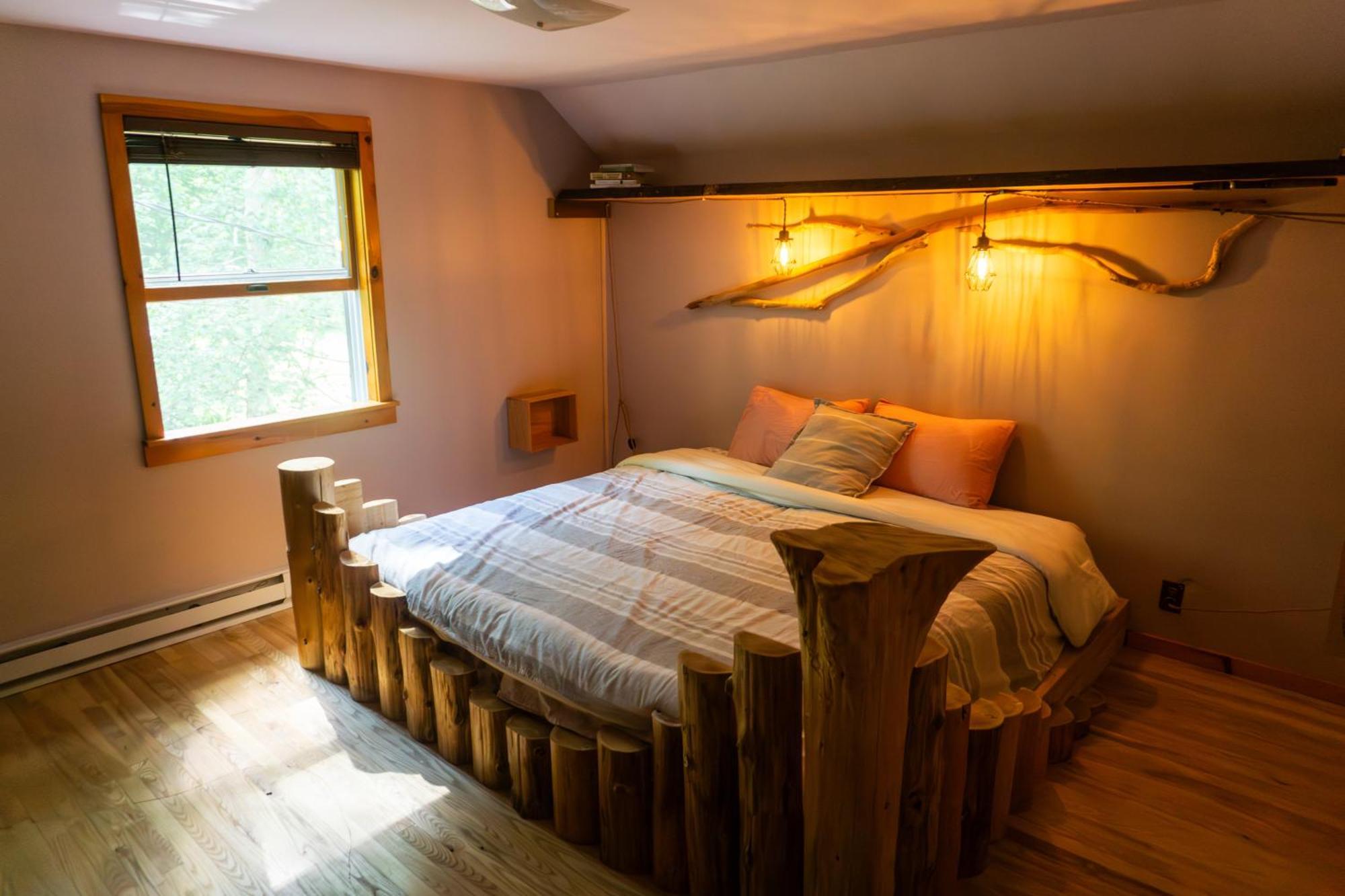 Llama House Adk Wevertown Εξωτερικό φωτογραφία