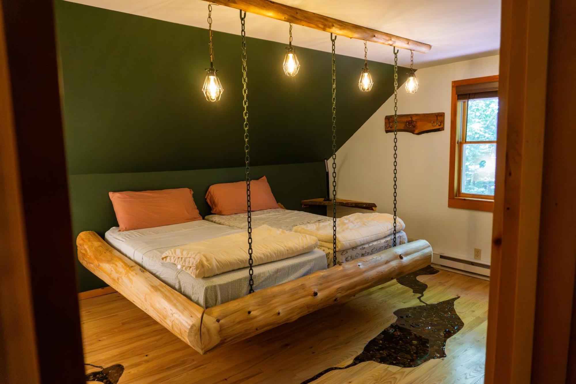 Llama House Adk Wevertown Εξωτερικό φωτογραφία